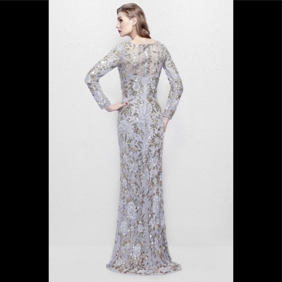 Beautiful silver sequined dress - Picture 2 of 7